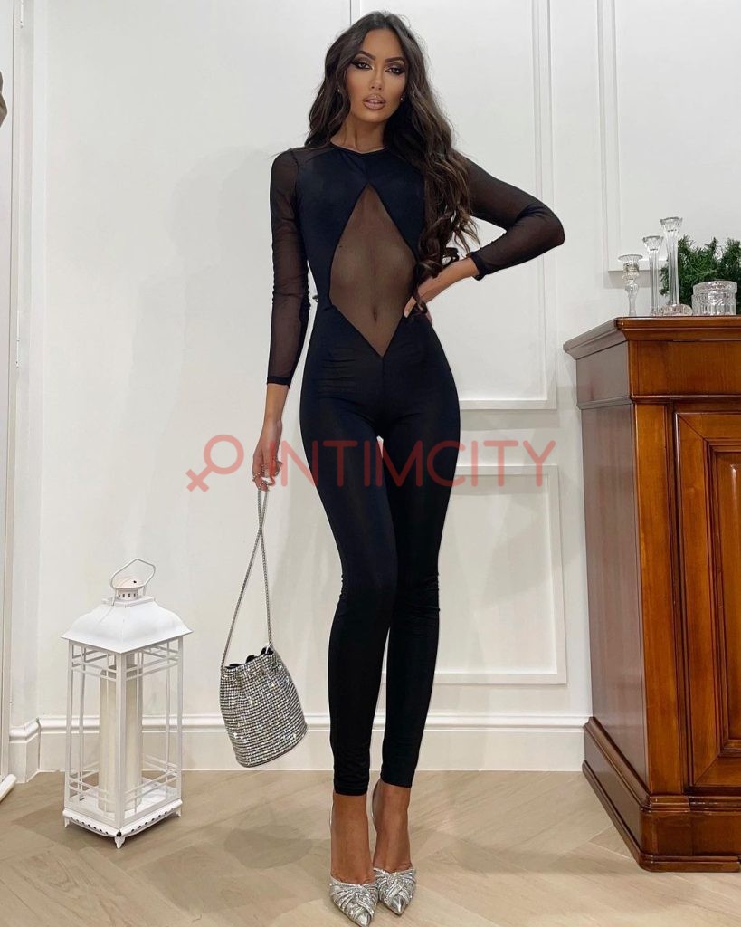 Эскортница Индира Интимсити