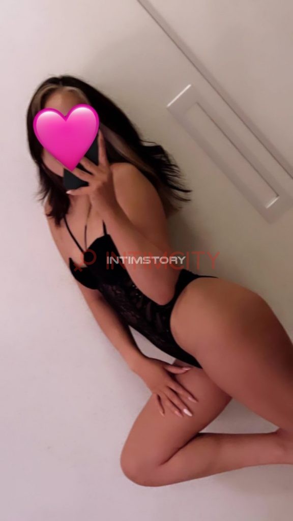 Элитная проститутка Alina IntimCity