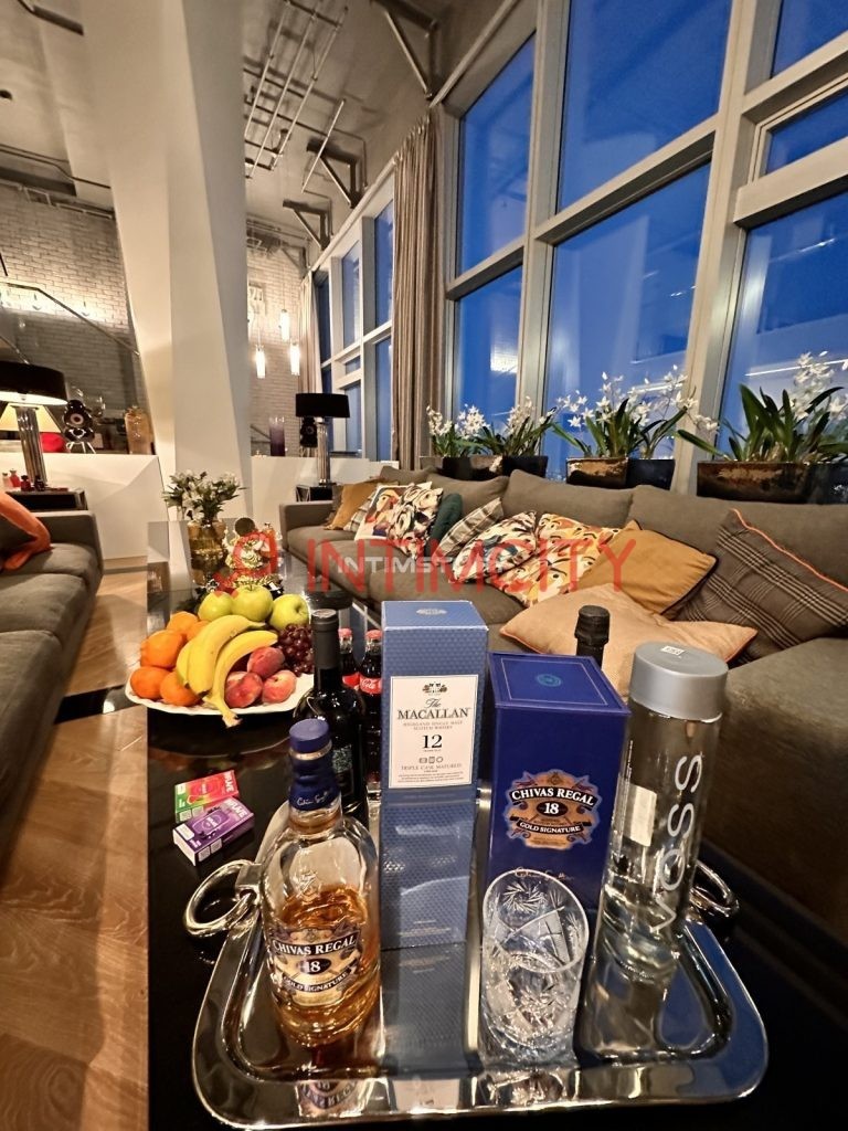 Эскортница Тигренок живу в NevaTowers Moscow city Интимсити