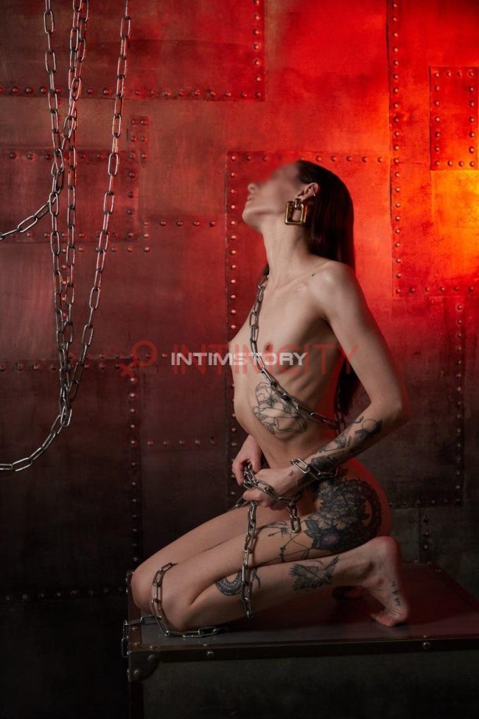 Эскортница Вика Интимсити