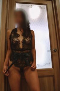 Эскортница Элис Интимсити