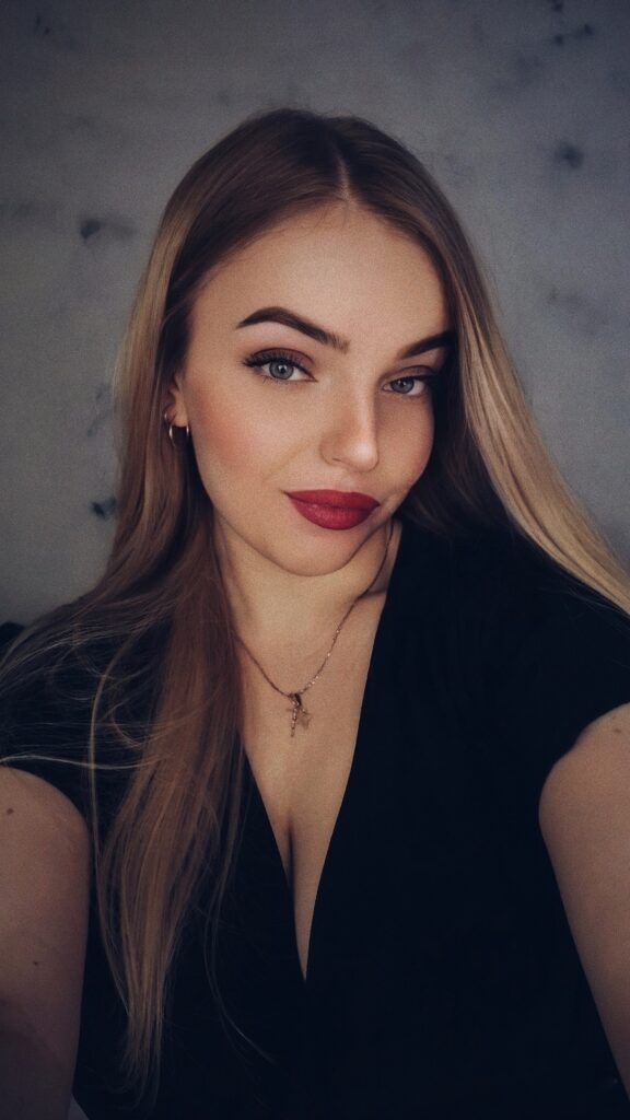 Шлюха Алексаша IntimCity