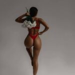 Эскортница Лолочка IntimCity