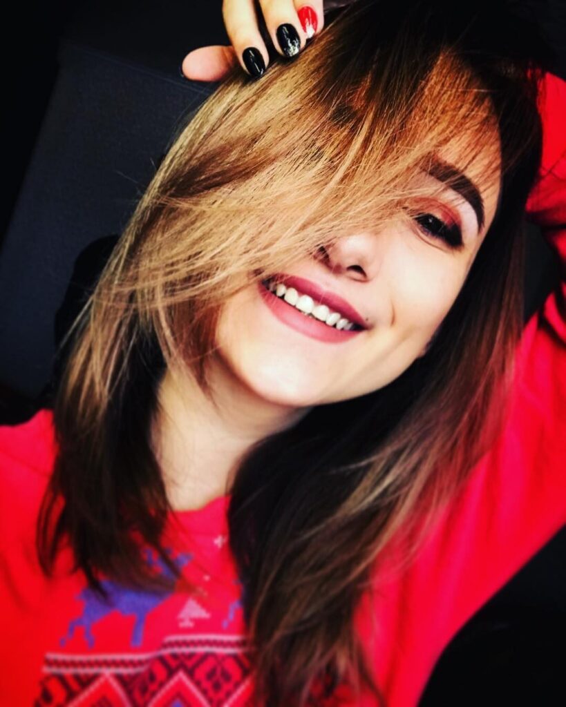 Эскортница Виолетта IntimCity