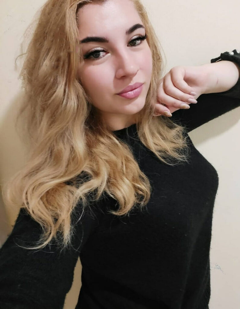 Эскортница Олеся IntimCity