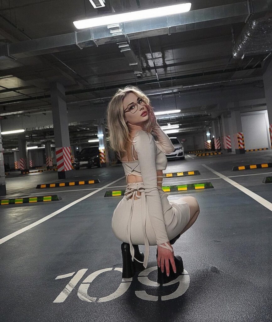 Эскортница Дарина IntimCity