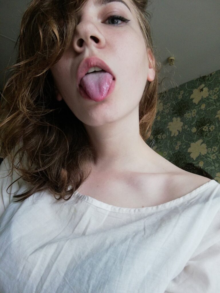 Эскортница Виола IntimCity