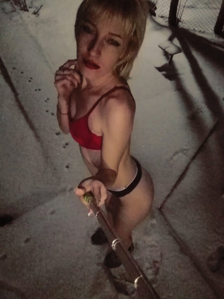 Шлюха Адель IntimCity