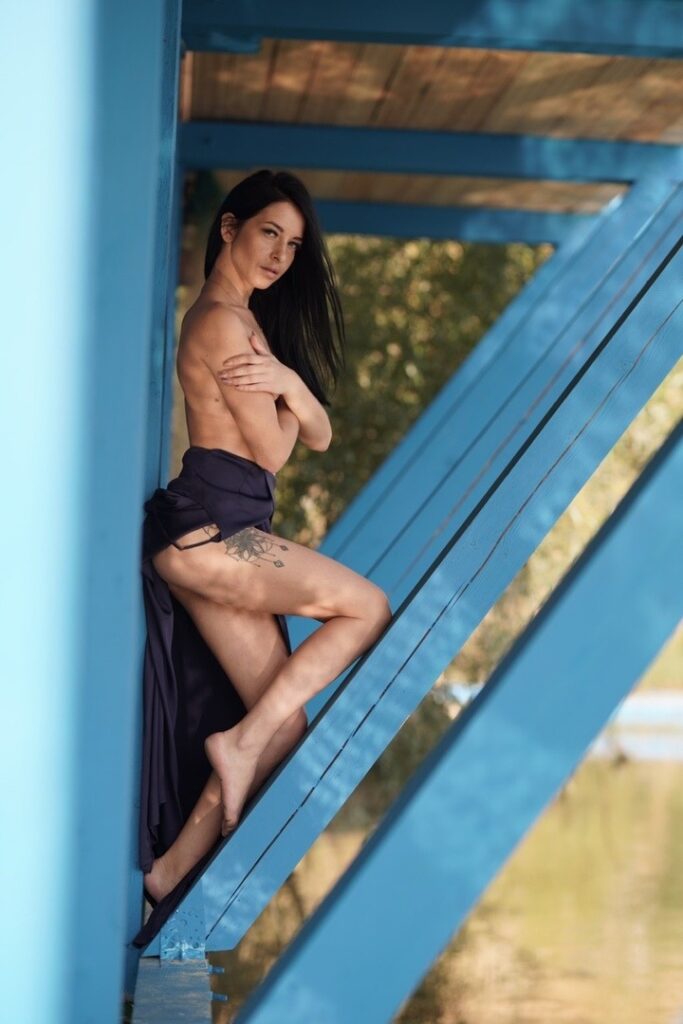 Элитная проститутка Люда IntimCity