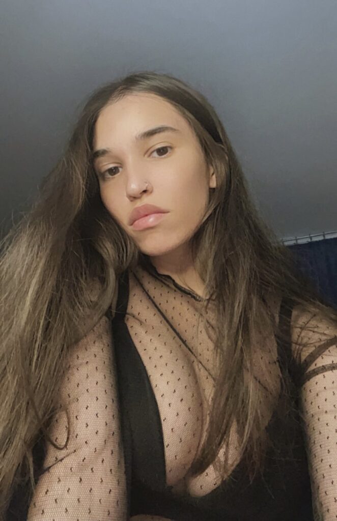 Шлюха Юля IntimCity