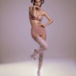 Шлюха Ева IntimCity