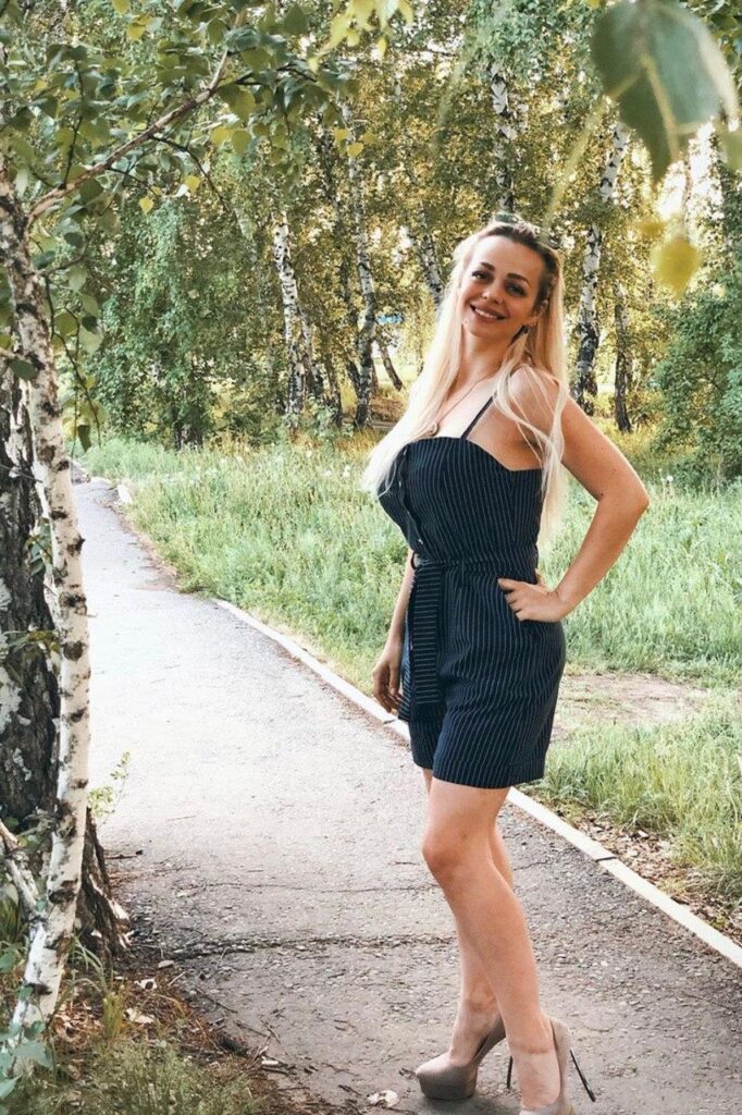 Проститутка 🎥 Лилия Интимсити