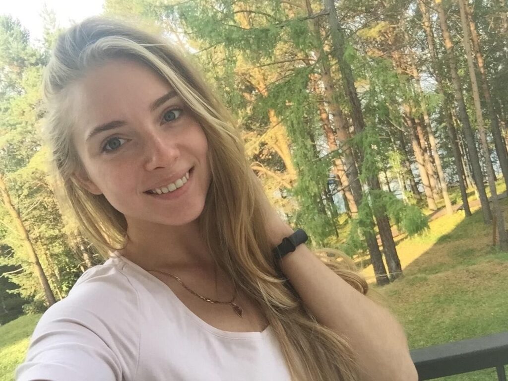 Элитная проститутка Тоня Интимсити