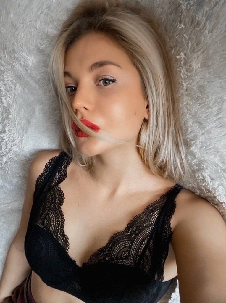 Шлюха Машечка IntimCity