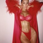 Элитная проститутка Гелла Интимсити